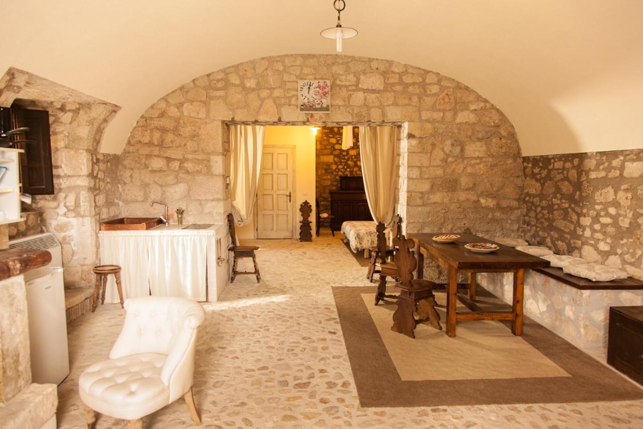 Agriturismo La Commenda-Adults Only Каша Номер фото