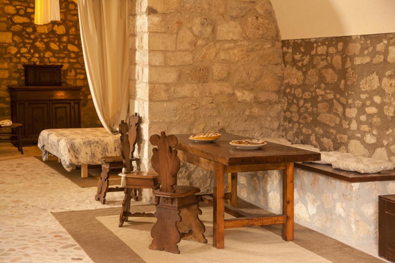 Agriturismo La Commenda-Adults Only Каша Номер фото